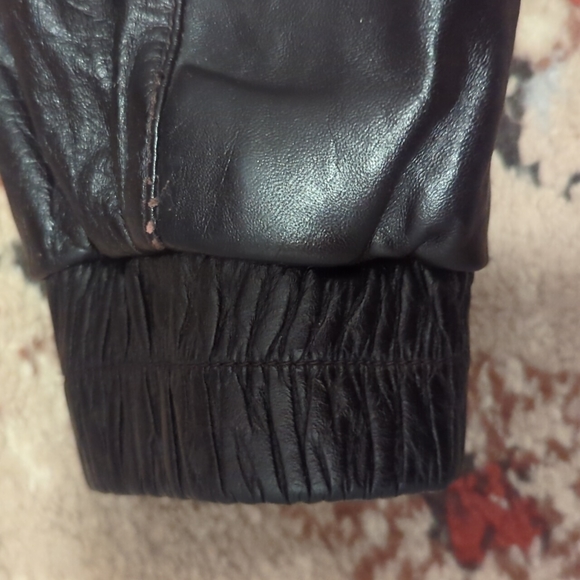 Vintage 80s Wilson's Leather Bomber Jacket with Removeable Faux Fur Lining Sz 40 - Picture 5 of 8